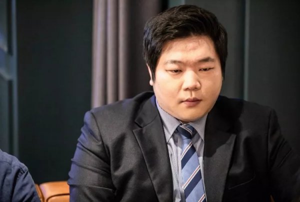 点完成头球